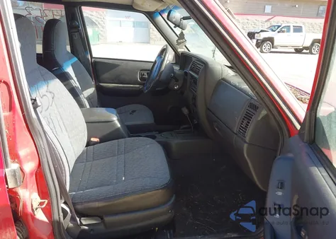 2001 Jeep Cherokee Sport from USA, damaged, VIN 1J4FF48S51L574917